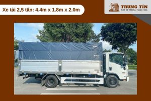 Xe tải 2.5 tấn: 4.4m x 1.8m x 2.0m
