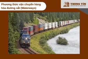 Vận chuyển hàng hóa số lượng lớn bằng tàu hỏa trên tuyến đường sắt cố định.