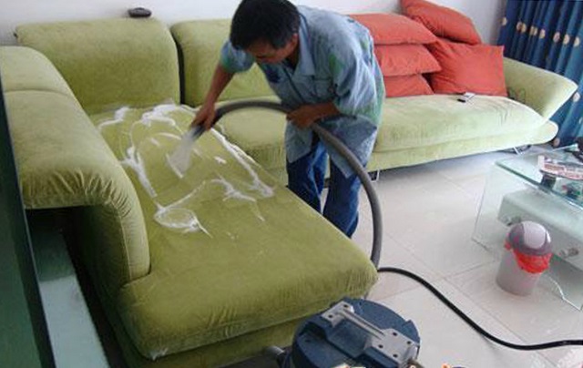 Cách giặt ghế sofa 1