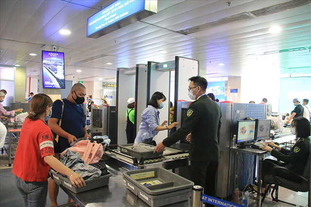 Kiểm tra an ninh hành lý gửi máy bay