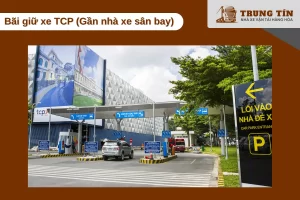 Bãi giữ xe TCP gần ga quốc nội sân bay Tân Sơn Nhất hoạt động 24/7 có camera giám sát